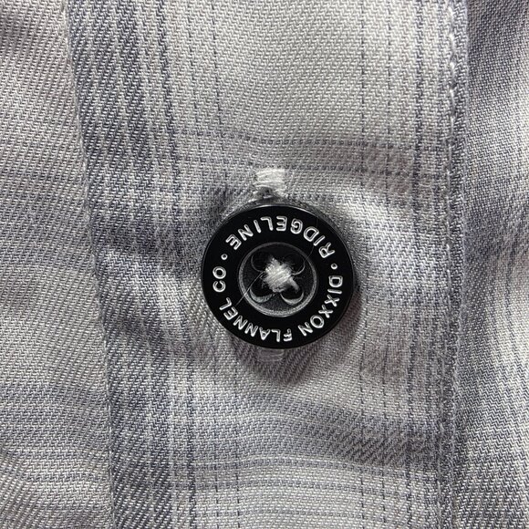 Dixxon Shirt Womens Small Gray Plaid Short Sleeve Button Down The Ridgeline - Picture 3 of 10